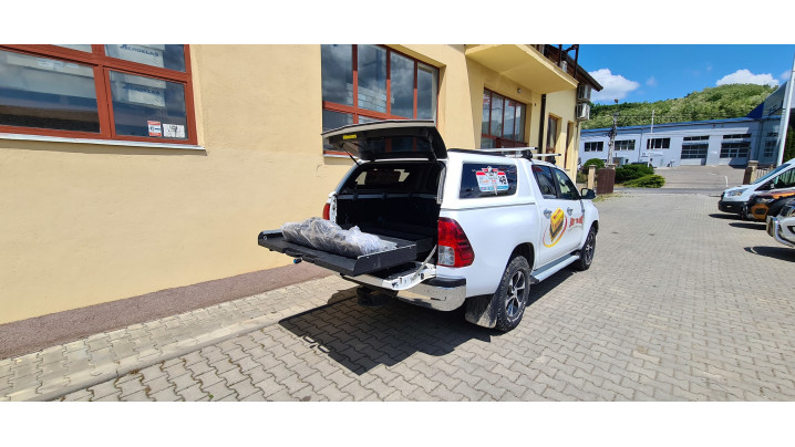 Montare hardtop, troliu, suport troliu, deflector capota Toyota Hilux 2017