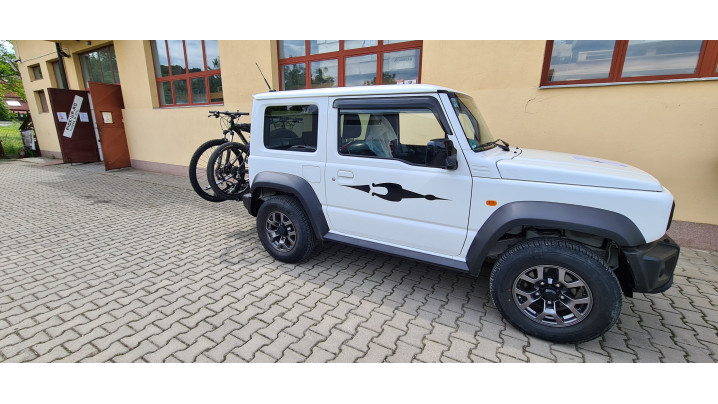 Suzuki Jimny 2020 kerékpártartó, csörlő és csörlőtartó szerelés