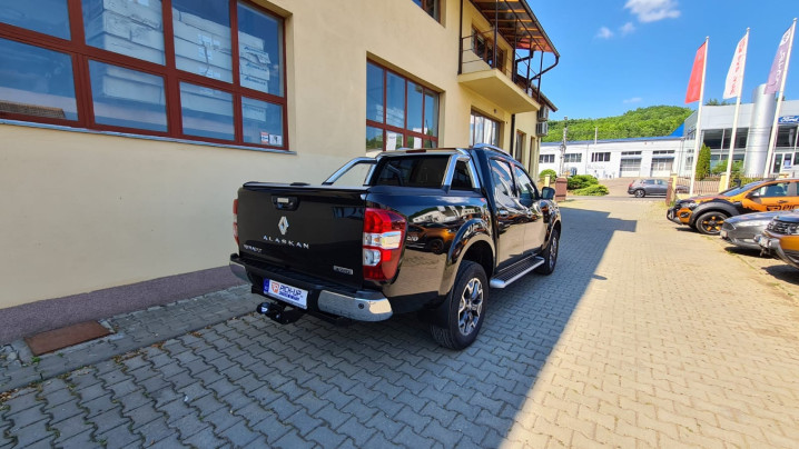 Montare rulou de bena, rollbar und carlig de remorcare pe Renault Alaskan
