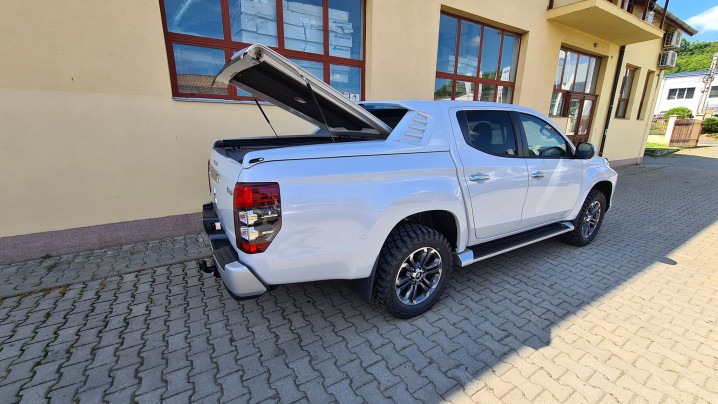 Montare inchidere de bena tip capac, deflector capota troliu-suport troliu Mitsubishi L200