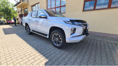 Montare inchidere de bena tip capac, deflector capota troliu-suport troliu Mitsubishi L200