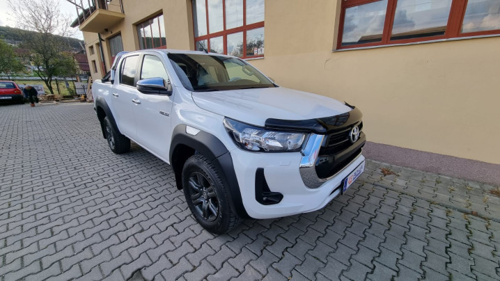 Montare rulou de bena und deflector capota pe Toyota Hilux 2019