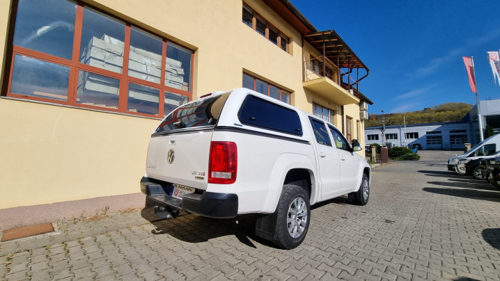 Montare hardtop und deflector capota pe Volkswagen Amarok