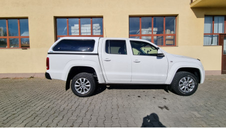 Canopy, hood guard installed on Volkswagen Amarok