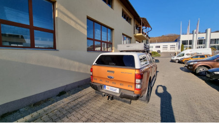 Canopy installed on Ford Ranger 2015