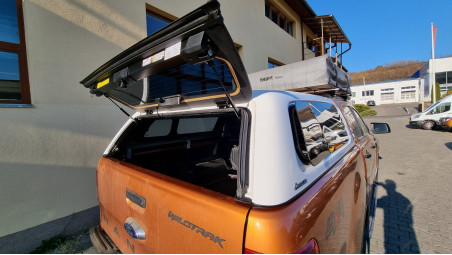 Canopy installed on Ford Ranger 2015