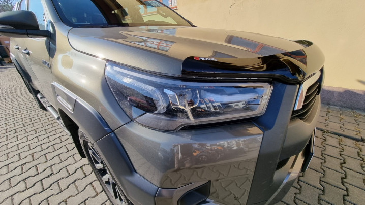 Montare hardtop, deflector capota, prag lateral, bare transversale pe Toyota Hilux 2020