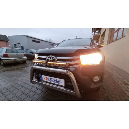 Toyota Hilux 08 decembrie 2021