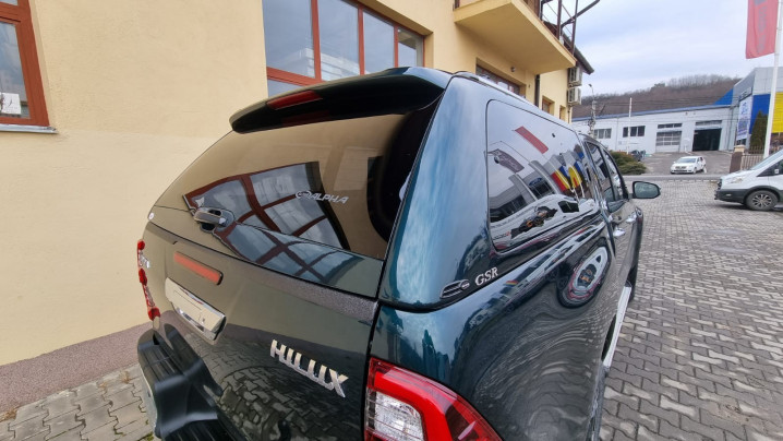 Montare hardtop si praguri Toyota Hilux 2021