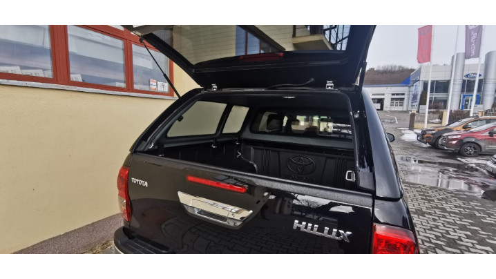 Keménytető / Felépítmény beszerelés a Toyota Hilux 2017-re