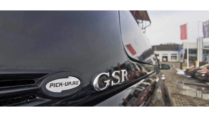 Montare hardtop pe Toyota Hilux 2017