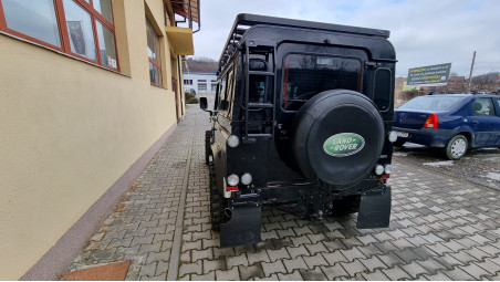Montare Roof-Rack und Led Bar pe Landrover Defender