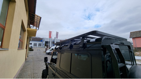 Montare Roof-Rack und Led Bar pe Landrover Defender