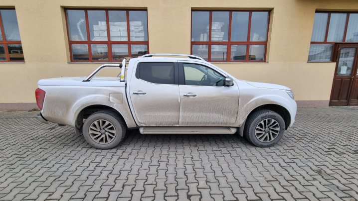 Montare inchidere de bena tip capac und capitonaj de bena pe Nissan Navara NP300 2019