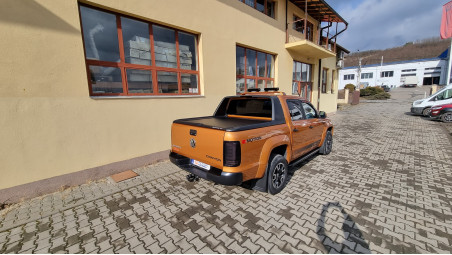 Roll cover, hood guard installed on Volkswagen Amarok 2013