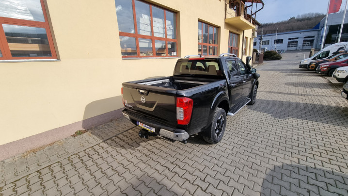 Bed liner, snorkel, hood guard, skid plates installed on Nissan Navara Np300