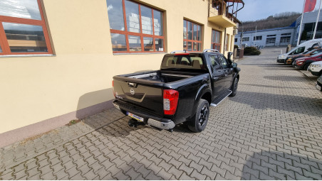 Bed liner, snorkel, hood guard, skid plates installed on Nissan Navara Np300