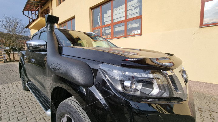 Montare Laderaumauskleidung, snorkel, deflector capota, smitturi pe Nissan Navara NP300 2020