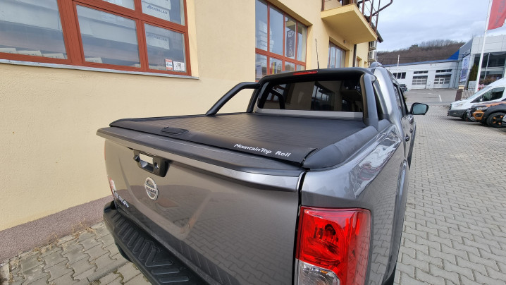 Roll cover, rollbar installed on Nissan Navara Np300 2019
