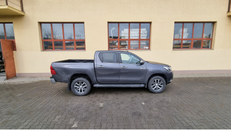 Montare capitonaj de bena pe Toyota Hilux 2016