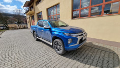 Montare Laderaumauskleidung und rulou de bena pe Mitsubishi L200 2019
