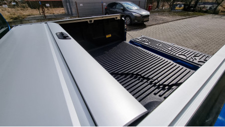 Montare Laderaumauskleidung und rulou de bena pe Mitsubishi L200 2019