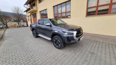 Montare rulou de bena, Anhängerkupplung und deflector geam und capota pe Toyota Hilux 2021