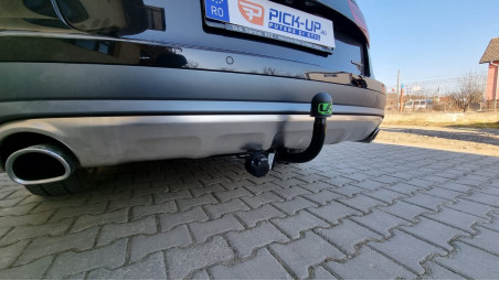 Montare carlig de remorcare pe Audi A6 Allroad C7