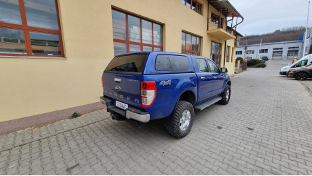 Keménytető és bullbar felszerelése a Ford Ranger 2017-re