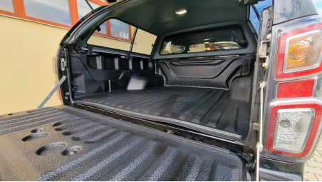 Canopy, bed liner installed on Isuzu D-Max 2019