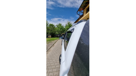 Montare aparatori aripi, deflector geam si capota pe Ford Ranger 2020