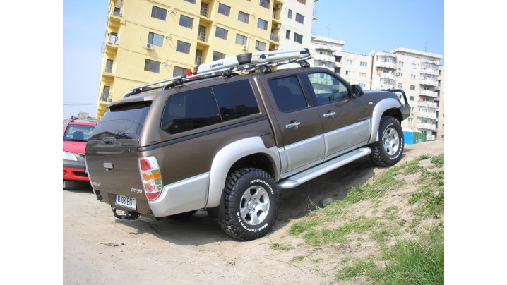 Keménytetős Ford Ranger 2006-2012 ALC GSE tanúsítvány RITKA