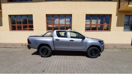 Montare rulou de bena und rollbar pe Toyota Hilux 2019