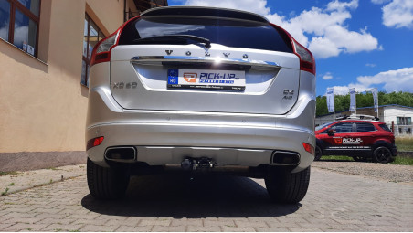 Montare carlig de remorcare pe Volvo XC60