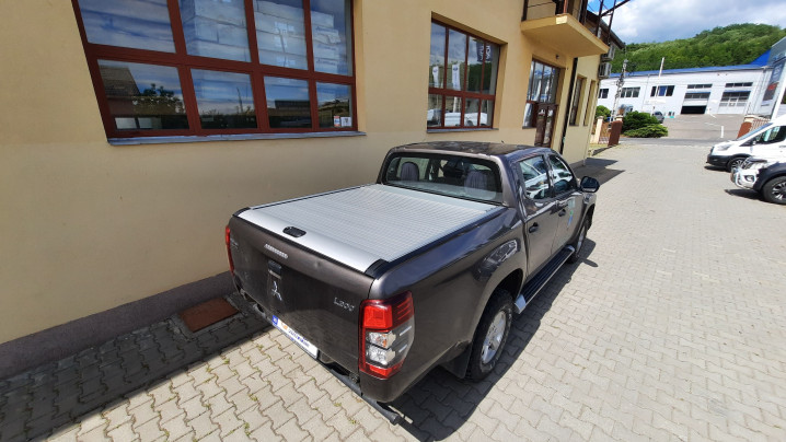 Bukócső felszerelése a Mitsubishi L200 2020-ra