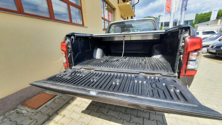 Roll Cover installed on Mitsubishi L200 2020