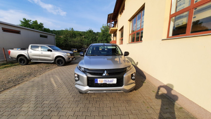 Montare hardtop pe Mitsubishi L200 2020