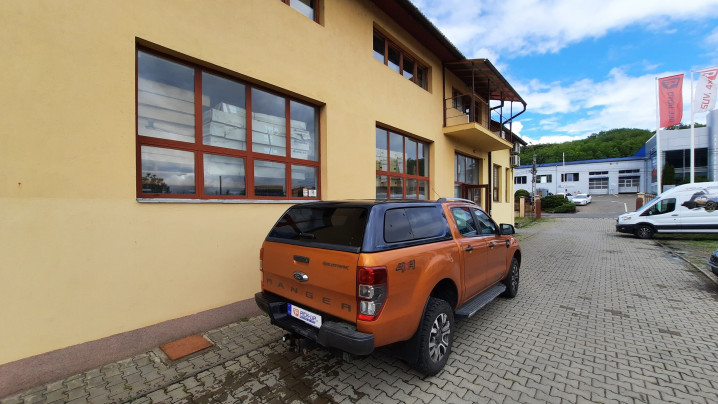 2017 Ford Ranger keménytető szerelés