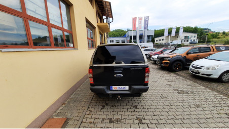 Canopy installed on Ford Ranger 2019