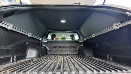 Canopy, ladder stow installed on Mitsubishi L200 2020