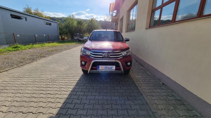 Monare rulou bena, rollbar, Laderaumauskleidung deflector geam und bullbar pe Toyota Hilux 2017