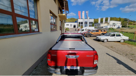 Monare rulou bena, rollbar, capitonaj bena deflector geam si bullbar pe Toyota Hilux 2017