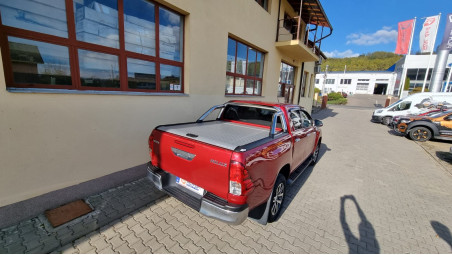 Monare rulou bena, rollbar, Laderaumauskleidung deflector geam und bullbar pe Toyota Hilux 2017