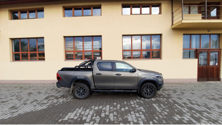 Montare rollbar, suport troliu-troliu, protectie margine bena pe Toyota Hilux 2021