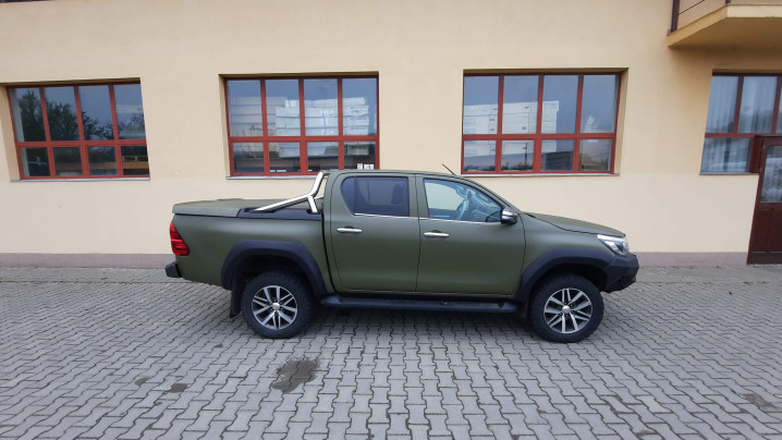 Montare capac de bena und bara fata pe Toyota Hilux 2019