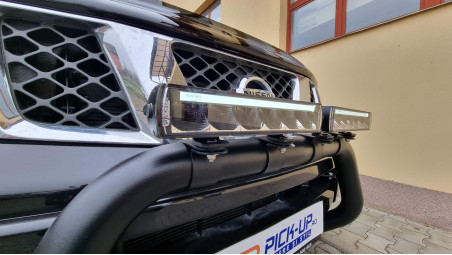 Montare inchidere bena tip capac, bullbar, reflectoare pe Nissan Navada D40