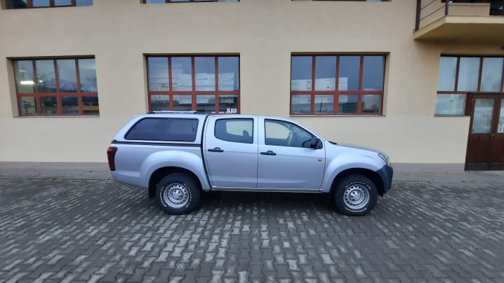 Montare suport troliu und troliu pe Isuzu D-Max 2017