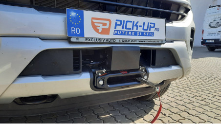 Bed liner, roll cover, side steps, towing hook installed Volkswagen Amarok 2023