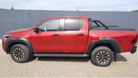 Montare capitonaj bena, rulou si rollbar pe Toyota Hilux GR Sport 2023