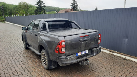 Montare rulou de bena si rollbar pe Toyota Hilux 2023